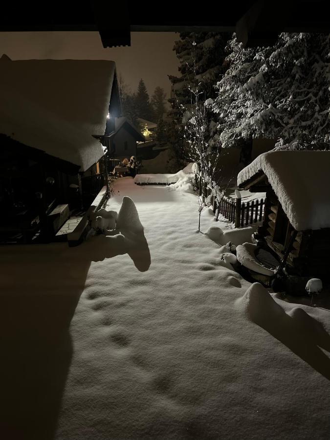 Chalet Blanc "La Mansarda" Курмайор Экстерьер фото