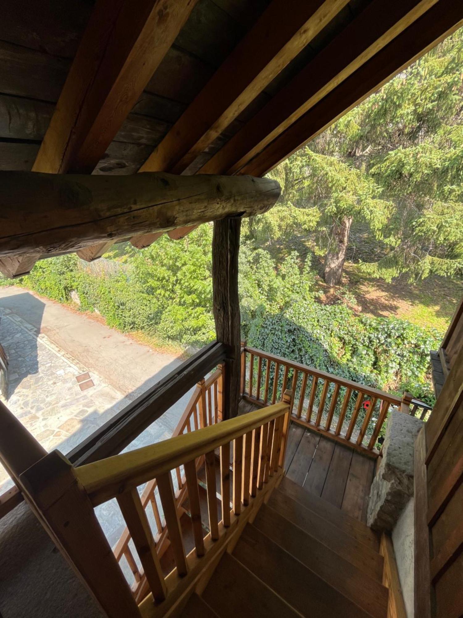 Chalet Blanc "La Mansarda" Курмайор Экстерьер фото